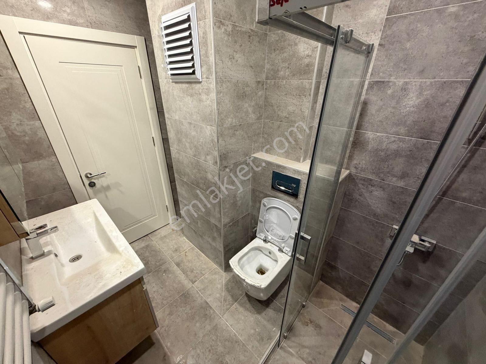 İdealtepe'de Metro Ve Koruya Yakın Deniz Manzaralı 3+1 Dubleks - Görsel 8