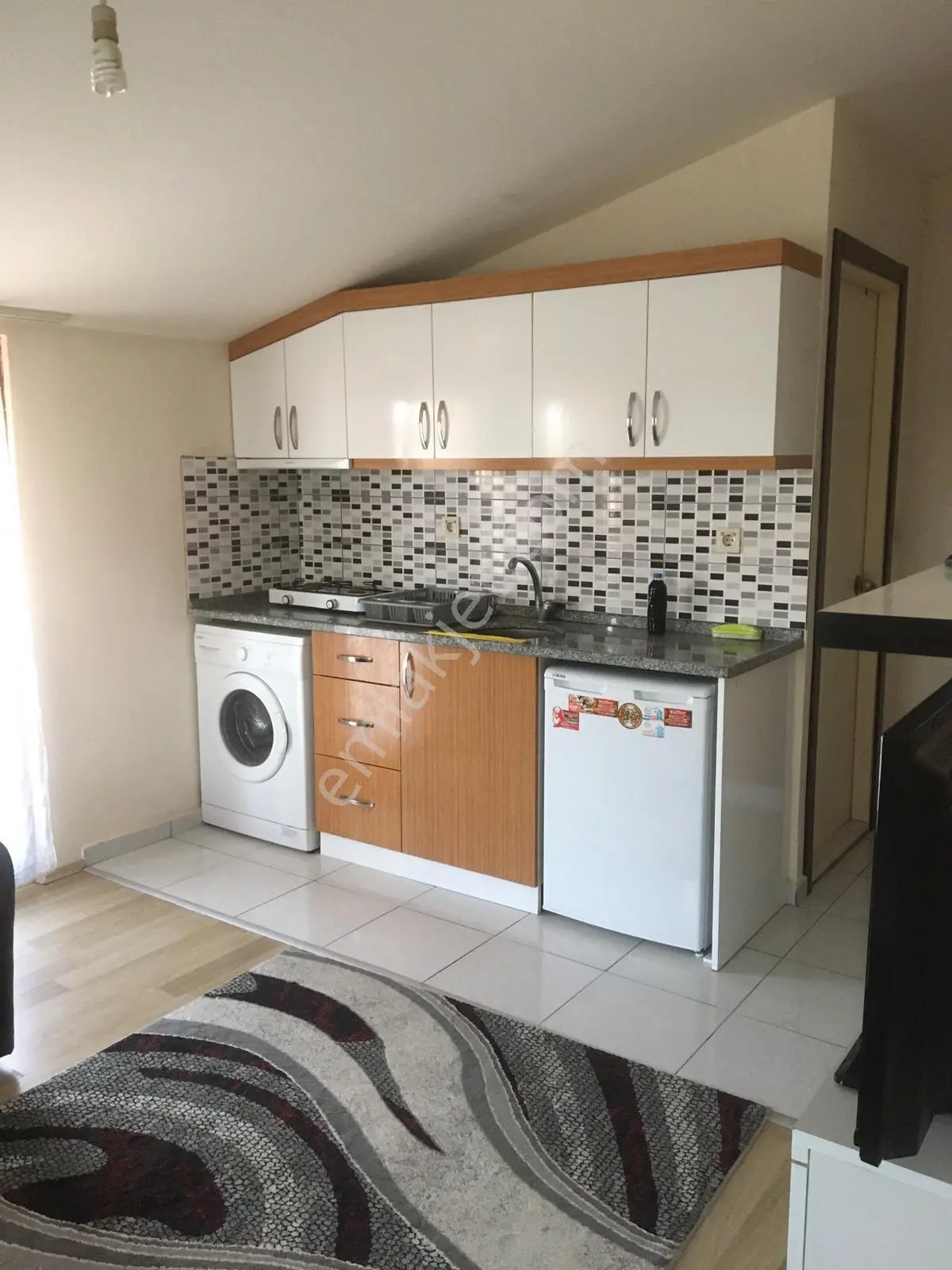 Denizli Kınıklı Mahallesinde 1+0 Eşyalı Apart - Görsel 2