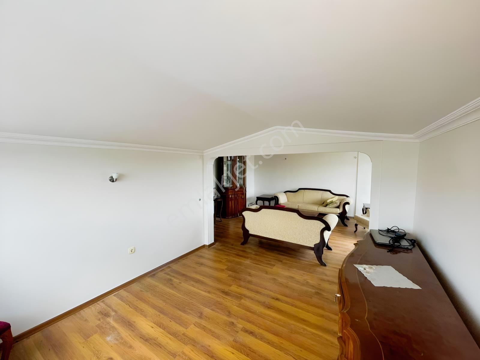 Beykoz Çavuşbaşı Serkent Villalarında 5+2 Doğa İçinde Lüks Villa - Görsel 18