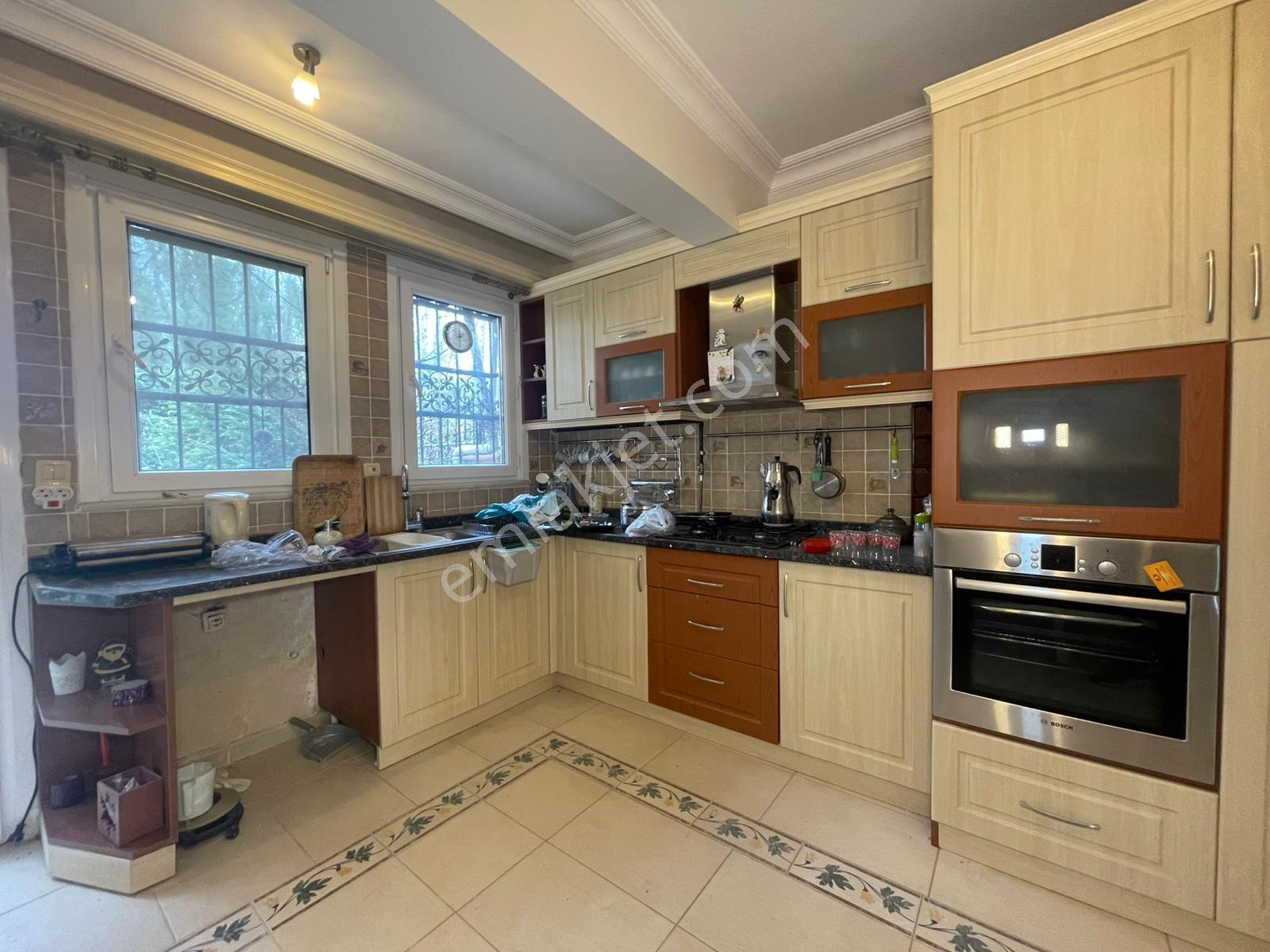 Beykoz Çavuşbaşı Serkent Villalarında 5+2 Doğa İçinde Lüks Villa - Görsel 2