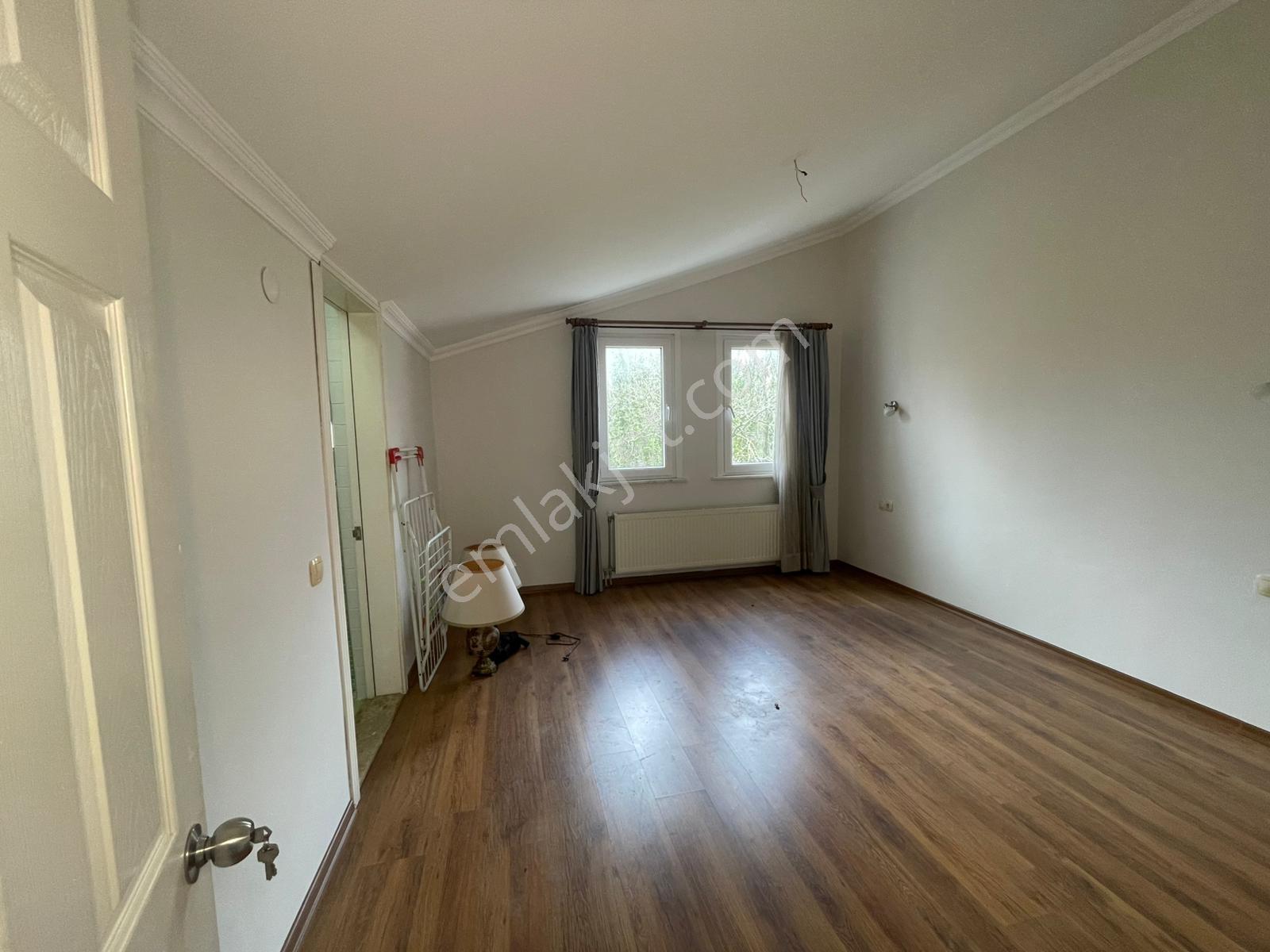 Beykoz Çavuşbaşı Serkent Villalarında 5+2 Doğa İçinde Lüks Villa - Görsel 29