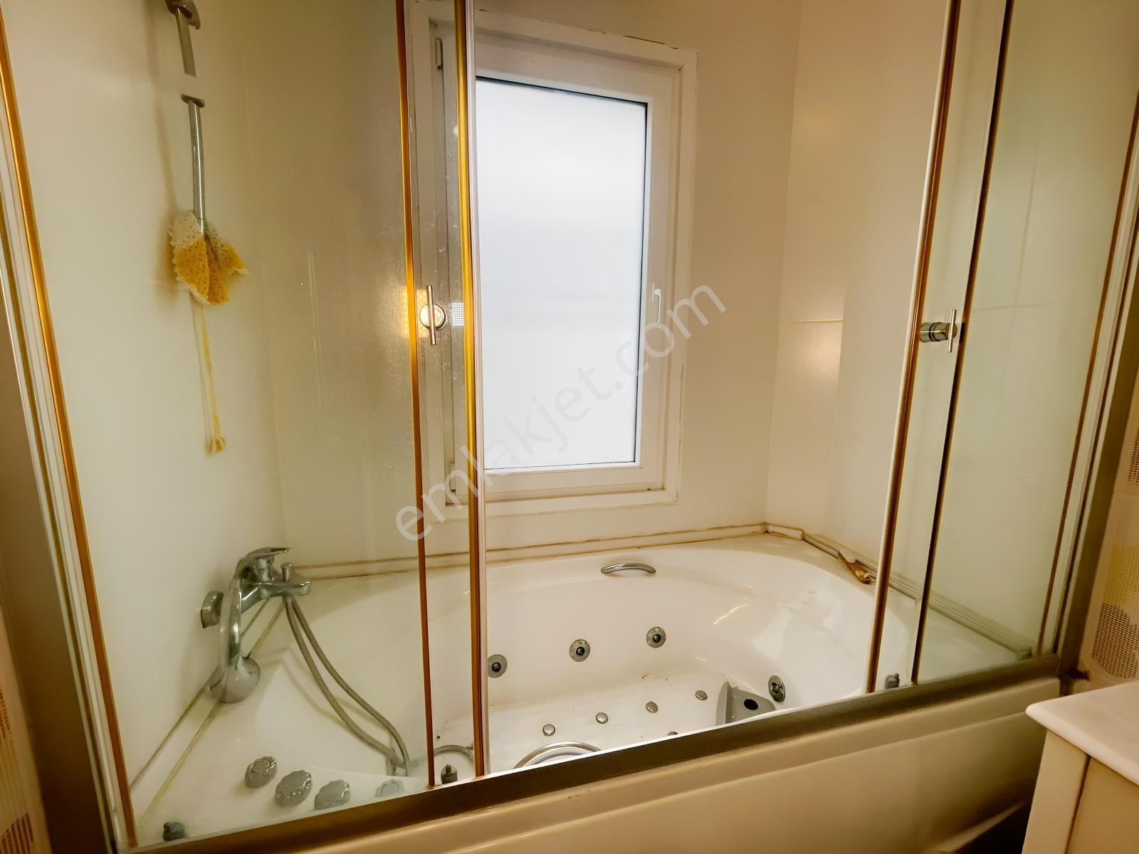 Beykoz Çavuşbaşı Serkent Villalarında 5+2 Doğa İçinde Lüks Villa - Görsel 24