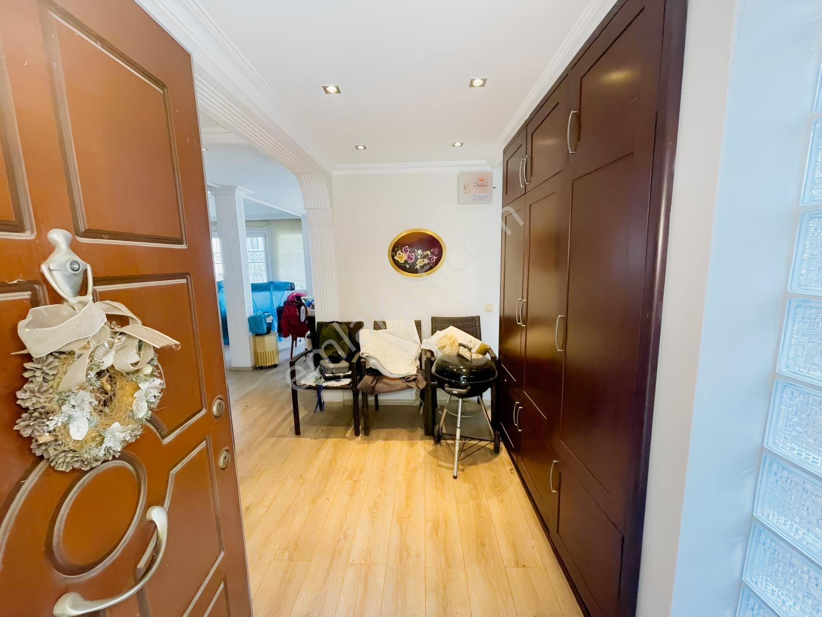 Beykoz Çavuşbaşı Serkent Villalarında 5+2 Doğa İçinde Lüks Villa - Görsel 11