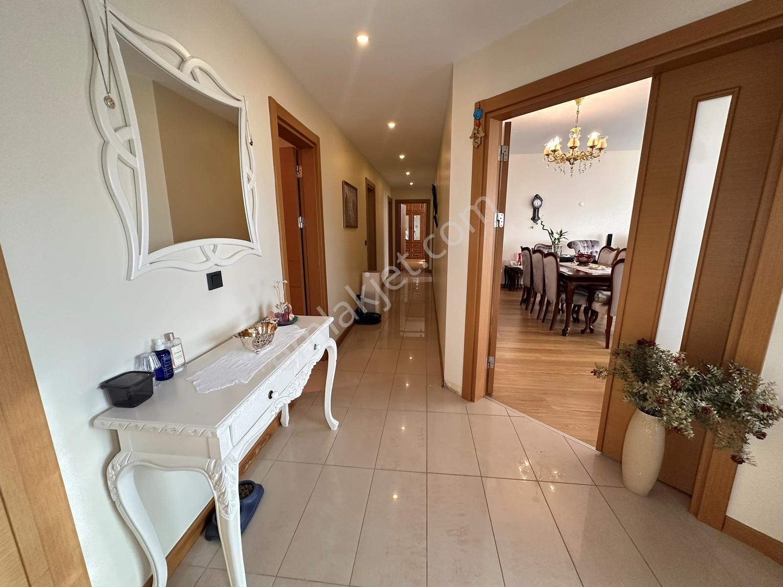 Nusret Öztürk - Nish Adalar Sitesi Satılık 3+1a Deniz Manzaralı - Görsel 35