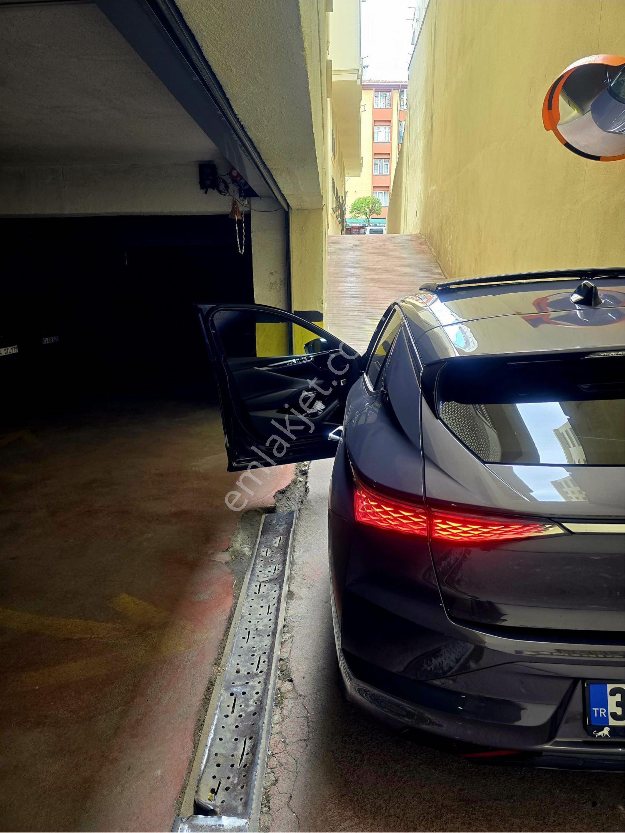 Bahçelievler Kocasinan Cadde Üzeri Satılık Daire 1+1 Asansörlü Otoparklı - Görsel 15