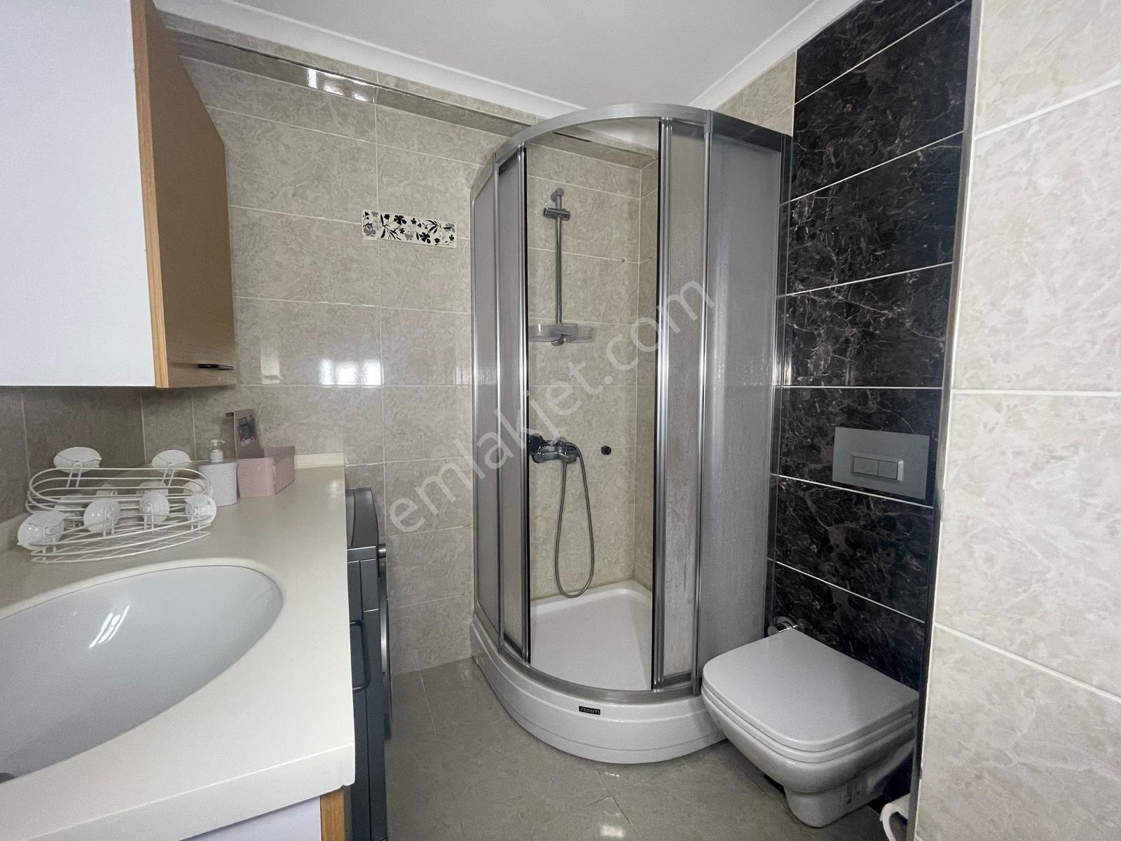 Nusret Öztürk'ten Maltepe Marmaroom Sitesinde Kiralık 2+1 Daire - Görsel 12