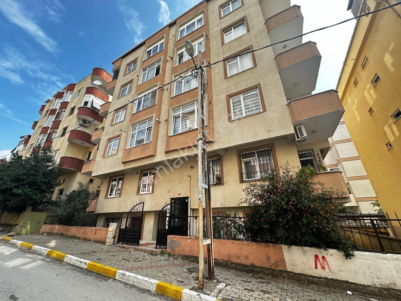 Pendik Güzelyalı Mahahallesinde Satılık Ara Kat 3+1 Daire - Görsel 15