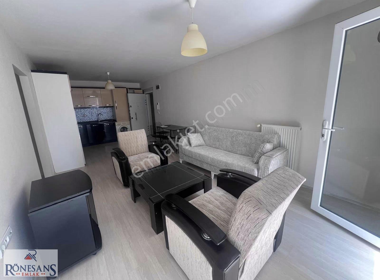 Rönesans Emlak'tan Site İçi Eşyalı 2+1 Kiralık Daire - Görsel 3