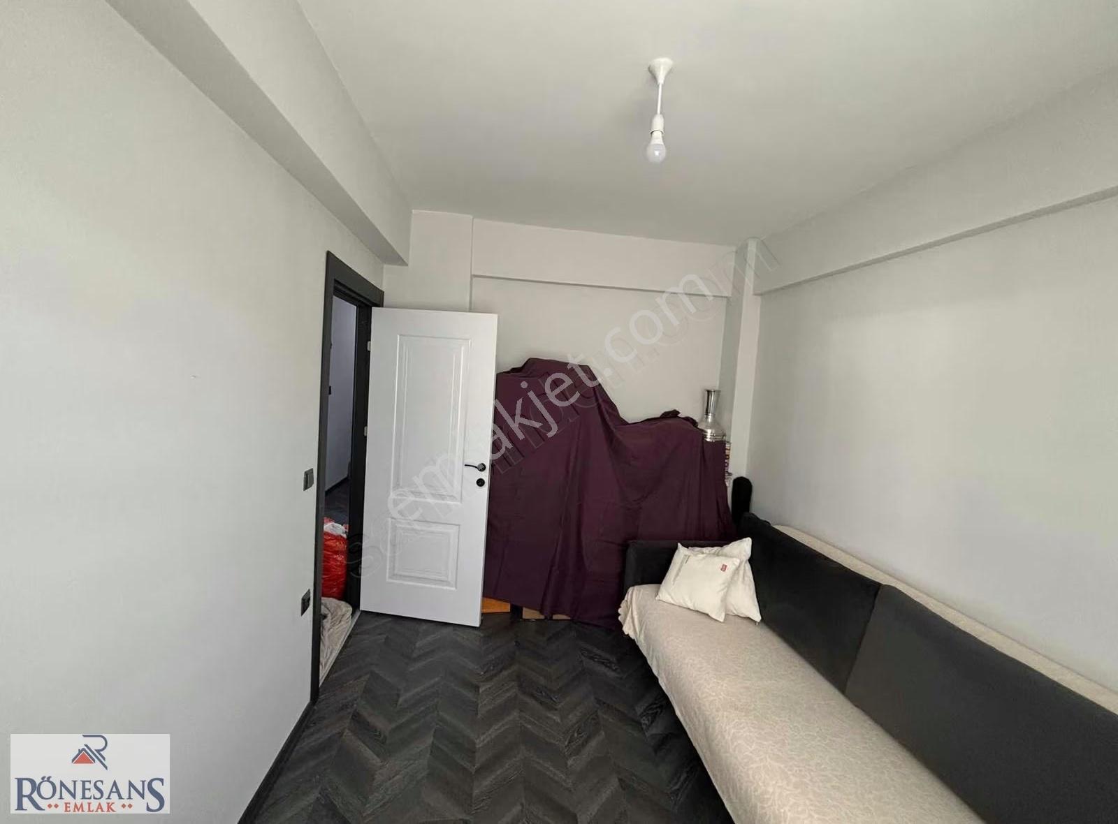 Rönesans Emlak'tan Havuzlu Site İçi Krediye Uygun Satılık 2+1 - Görsel 4
