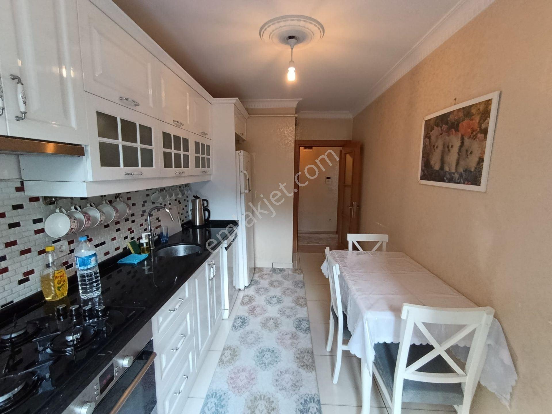 Ümraniye Şerifali De 100m2 Net 3+1 Full Eşyalı Kiralık Daire - Görsel 13