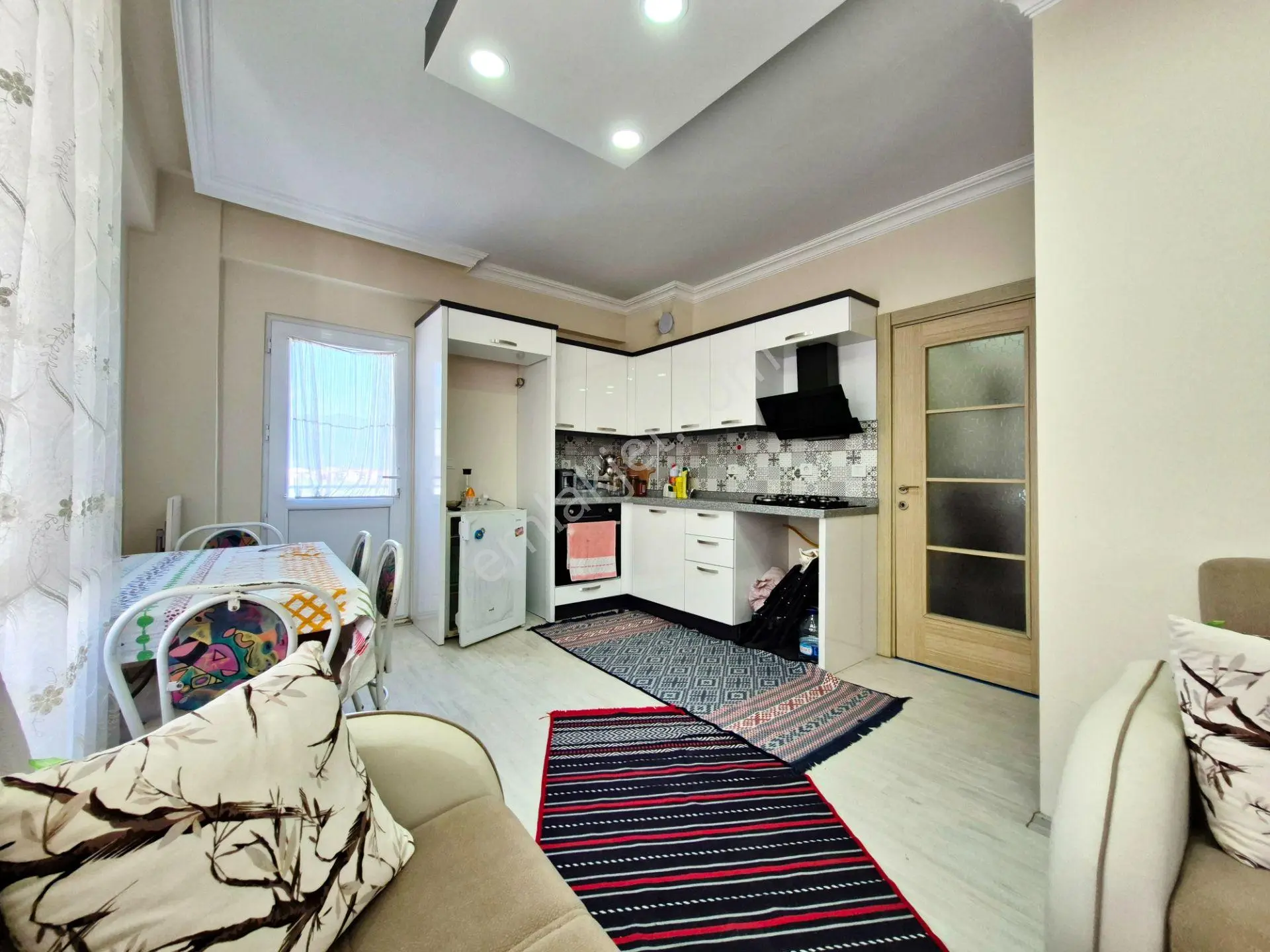 🛑aktiften Akçayda Hafta Sonlarını Tatil Gibi Yaşatacak Full Kredili Denize 250m 1+1 Daire - Görsel 2