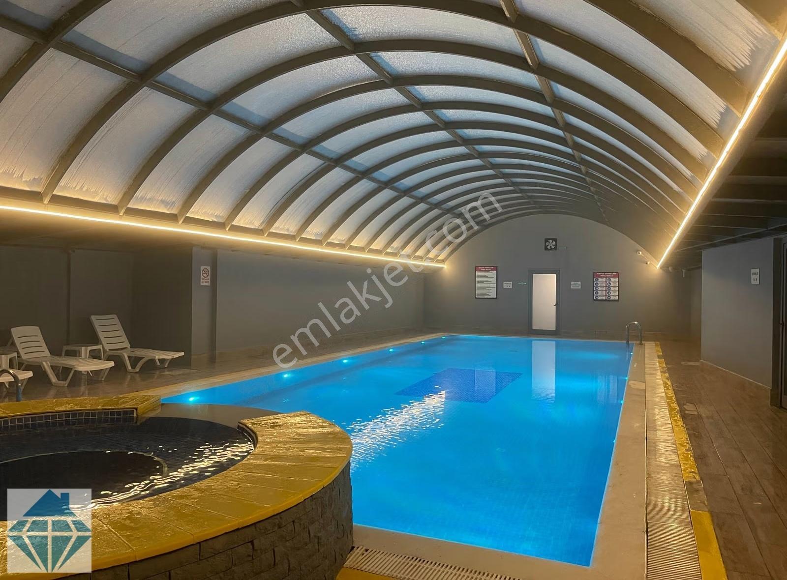 Green Pine Residence Full Eşyalı 100 M2 4. Kat Lüks 2+1 - Görsel 11