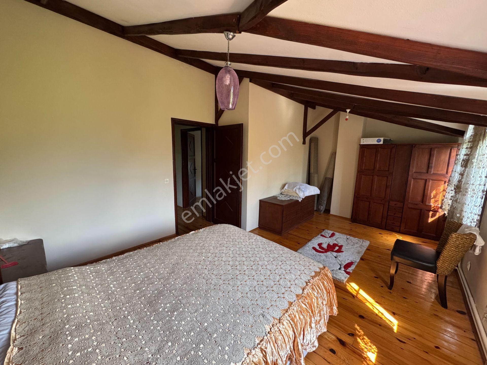 Remax Klas Fatih Çakar’dan Kırkpınar’da Satılık Bahçeli Villa… - Görsel 19
