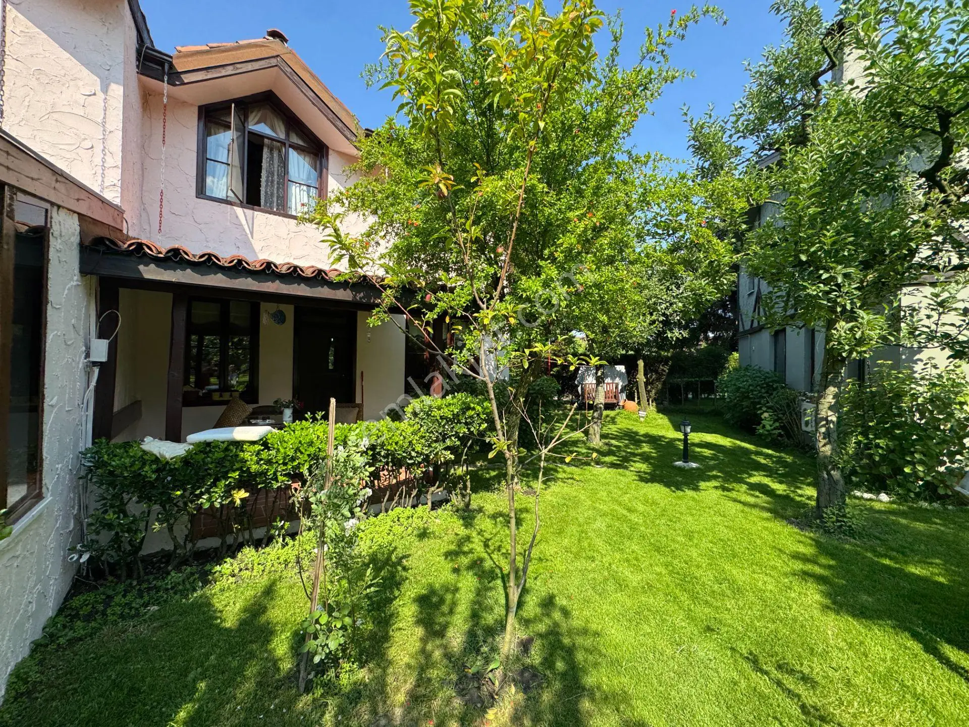 Remax Klas Fatih Çakar’dan Kırkpınar’da Satılık Bahçeli Villa… - Görsel 4