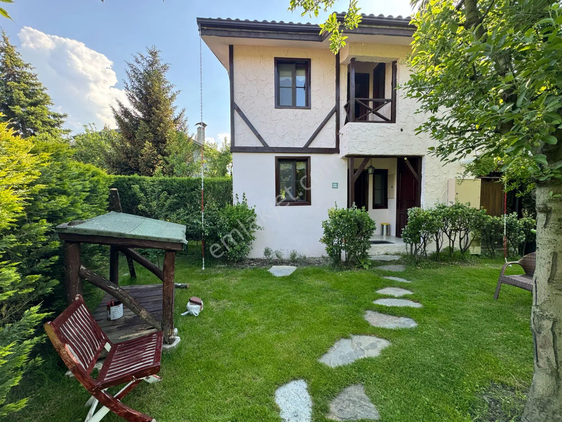 Remax Klas Fatih Çakar’dan Kırkpınar’da Satılık Bahçeli Villa… - Görsel 5
