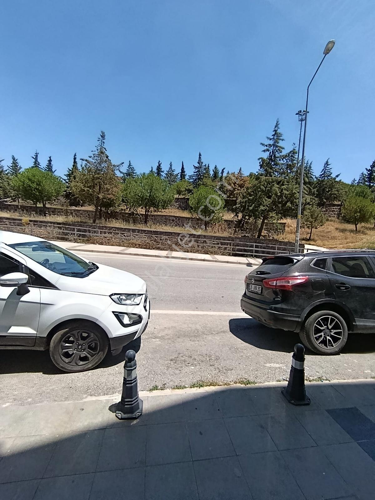 Osmangazi Caddesi Üzerinde Satılık Dükkan - Görsel 10