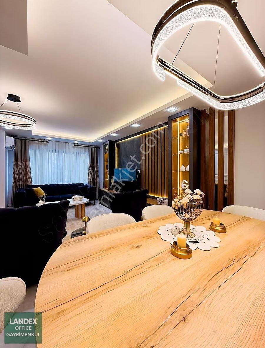Saltak Caddesi'nde Ultra Lüks Yenilenmiş 170 M² Net Geniş 3+1! - Görsel 20
