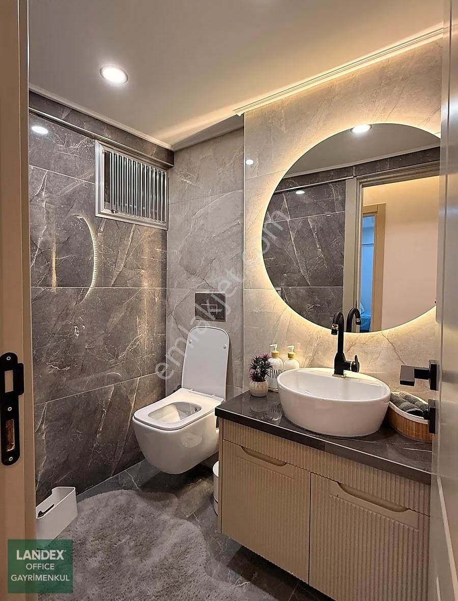 Saltak Caddesi'nde Ultra Lüks Yenilenmiş 170 M² Net Geniş 3+1! - Görsel 6