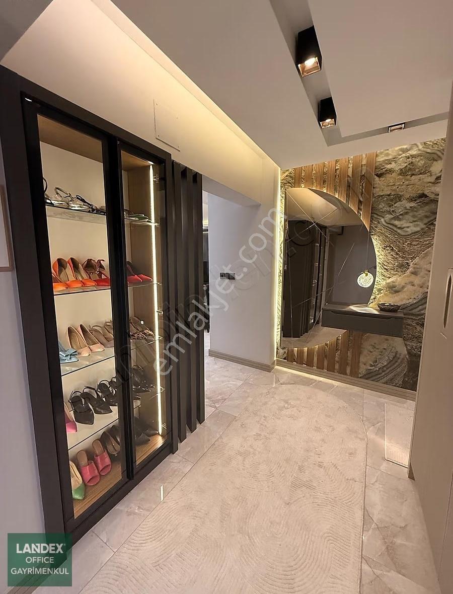 Saltak Caddesi'nde Ultra Lüks Yenilenmiş 170 M² Net Geniş 3+1! - Görsel 10