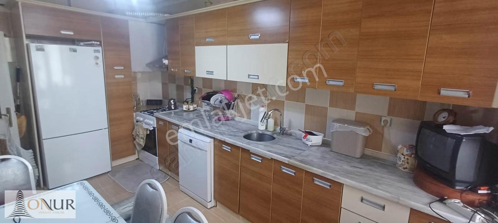 Onur Emlak Hüsamettin Çelebi Mah. 3+1 Bakımlı Geniş Daire - Görsel 29