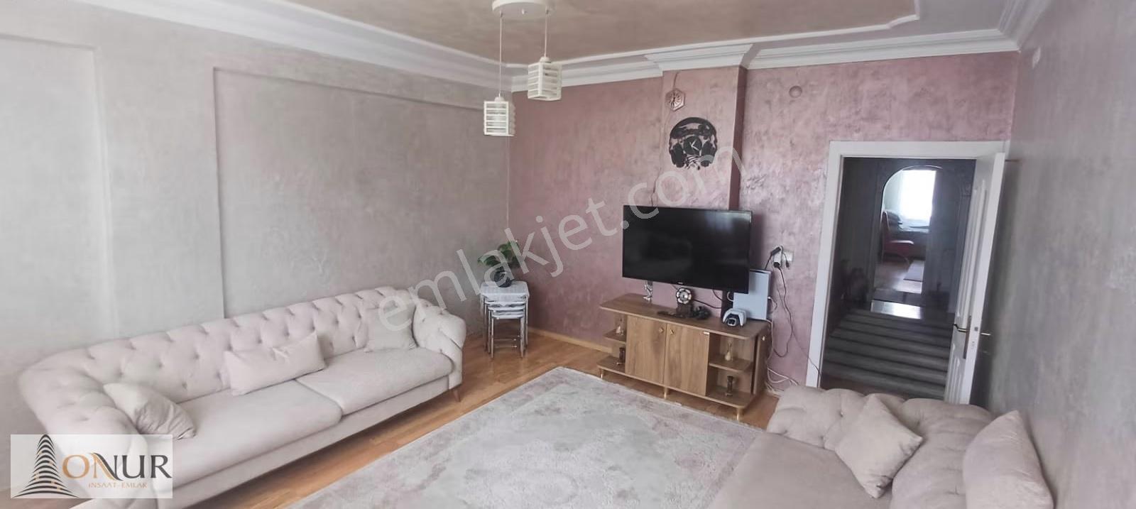 Onur Emlak Hüsamettin Çelebi Mah. 3+1 Bakımlı Geniş Daire - Görsel 23