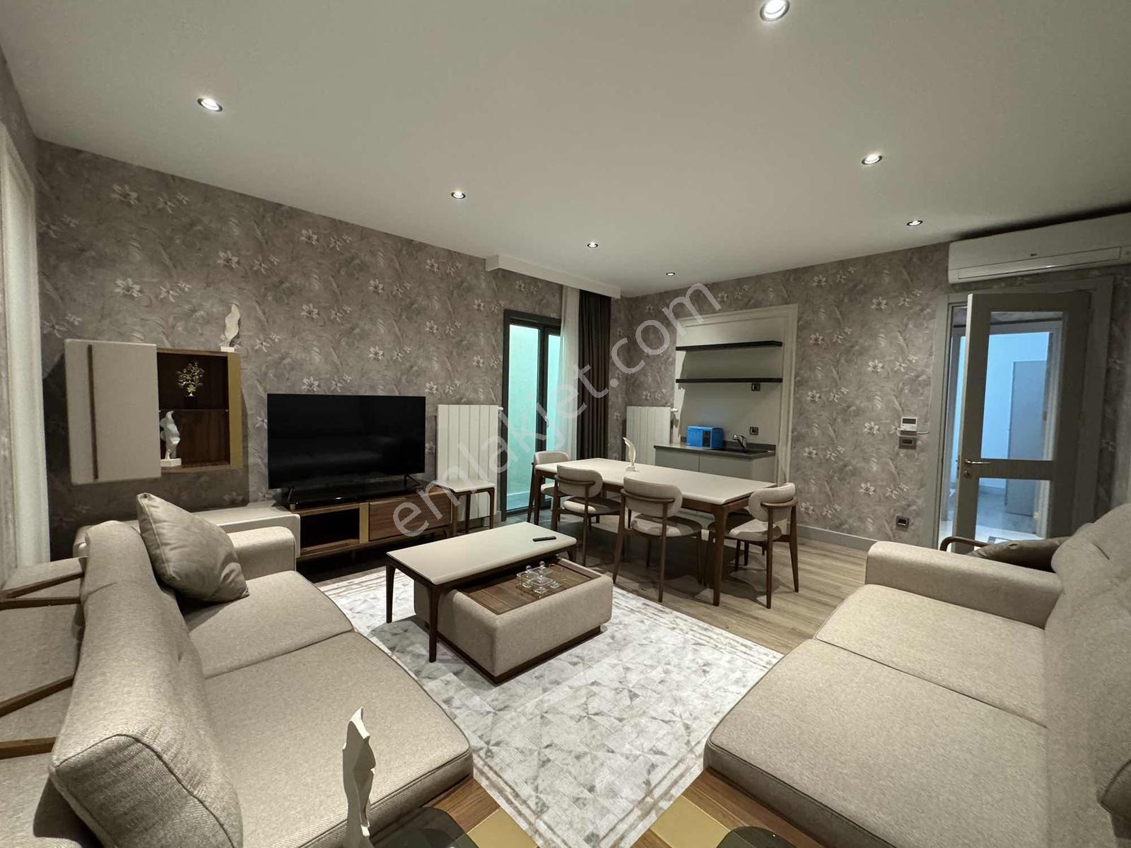 Remax Mahmut Bekdemirden Deniz İstanbul Sedef Konakları 5+2villa - Görsel 33