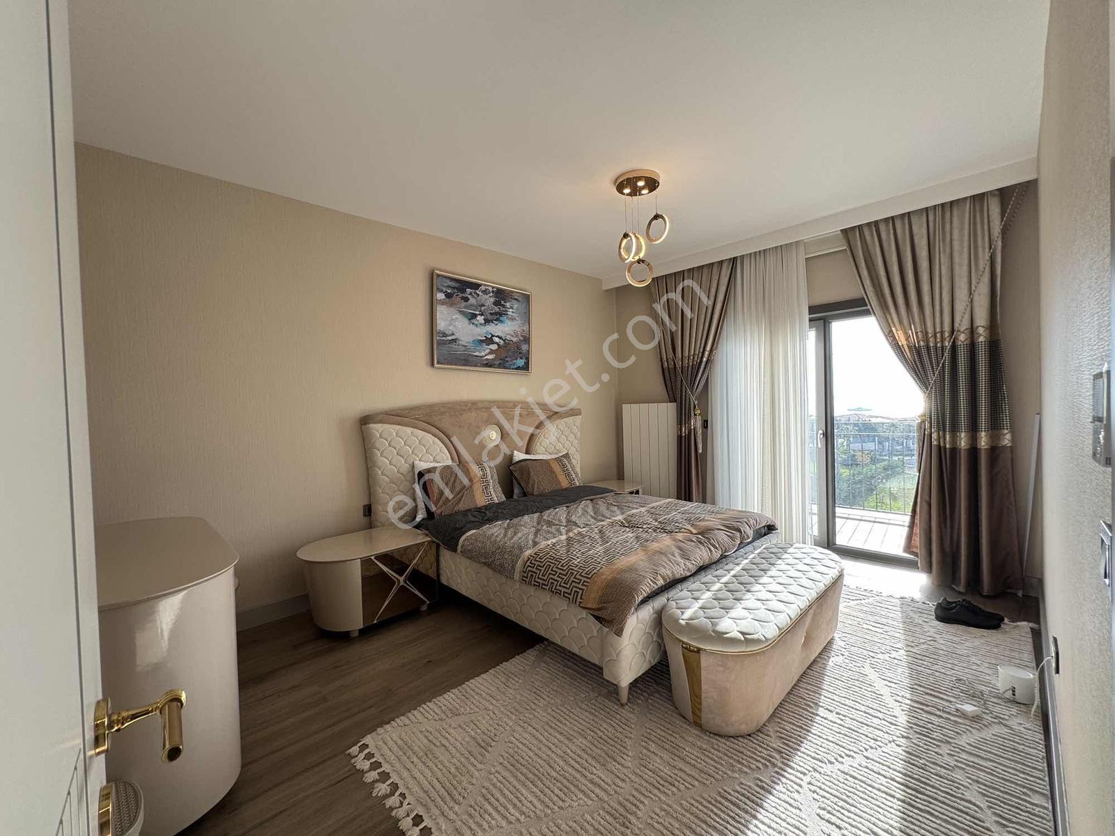 Remax Mahmut Bekdemirden Deniz İstanbul Sedef Konakları 5+2villa - Görsel 2