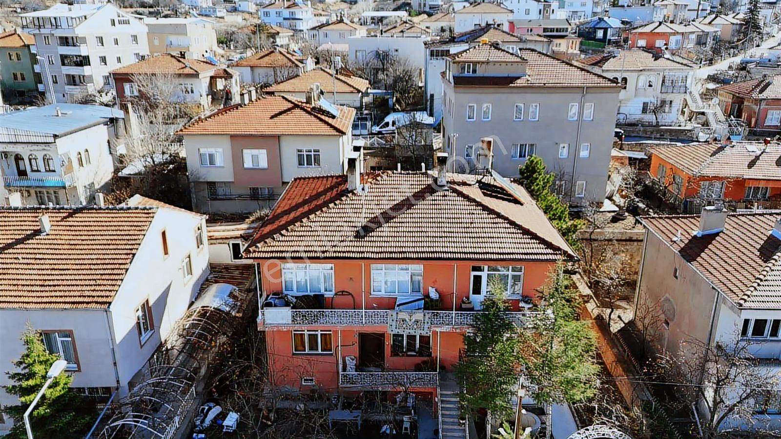 Hacılar'da Komple Satılık Müstakil Ev 400 M2 Arsalı