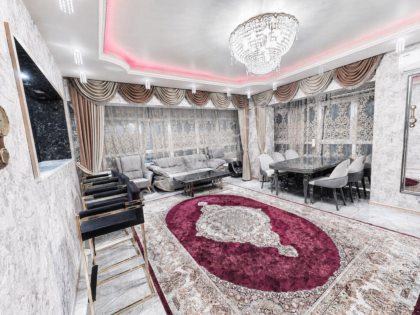 Alanya Mahmutlar'da Denize 200 Metre Full Lüks Eşyalı 2+1 Satılık Daire