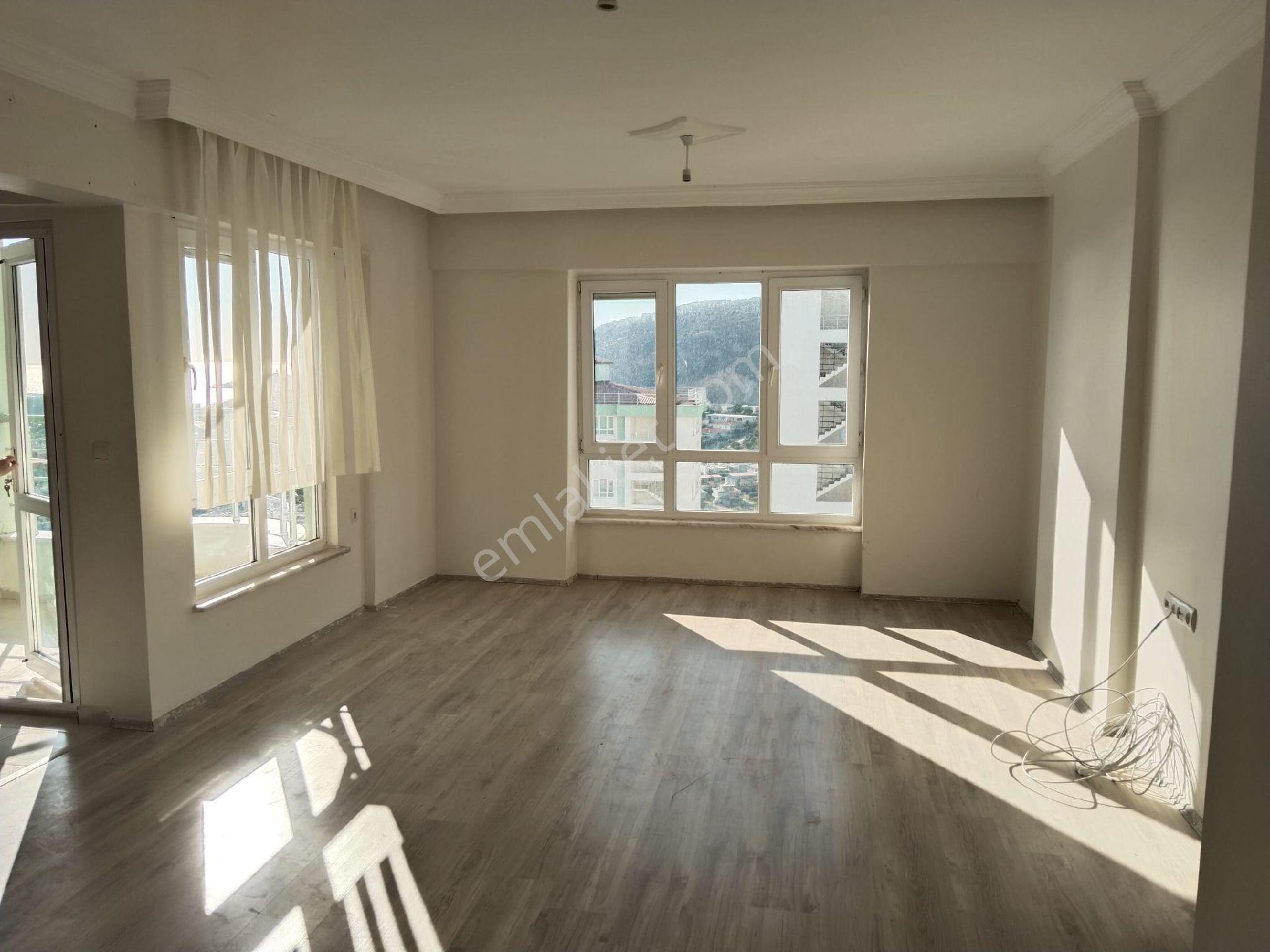 Değirmendere Uydukent'de Panaromik Manzaralı Site İçinde Ferah 2+1 Kiralık Daire - Görsel 9