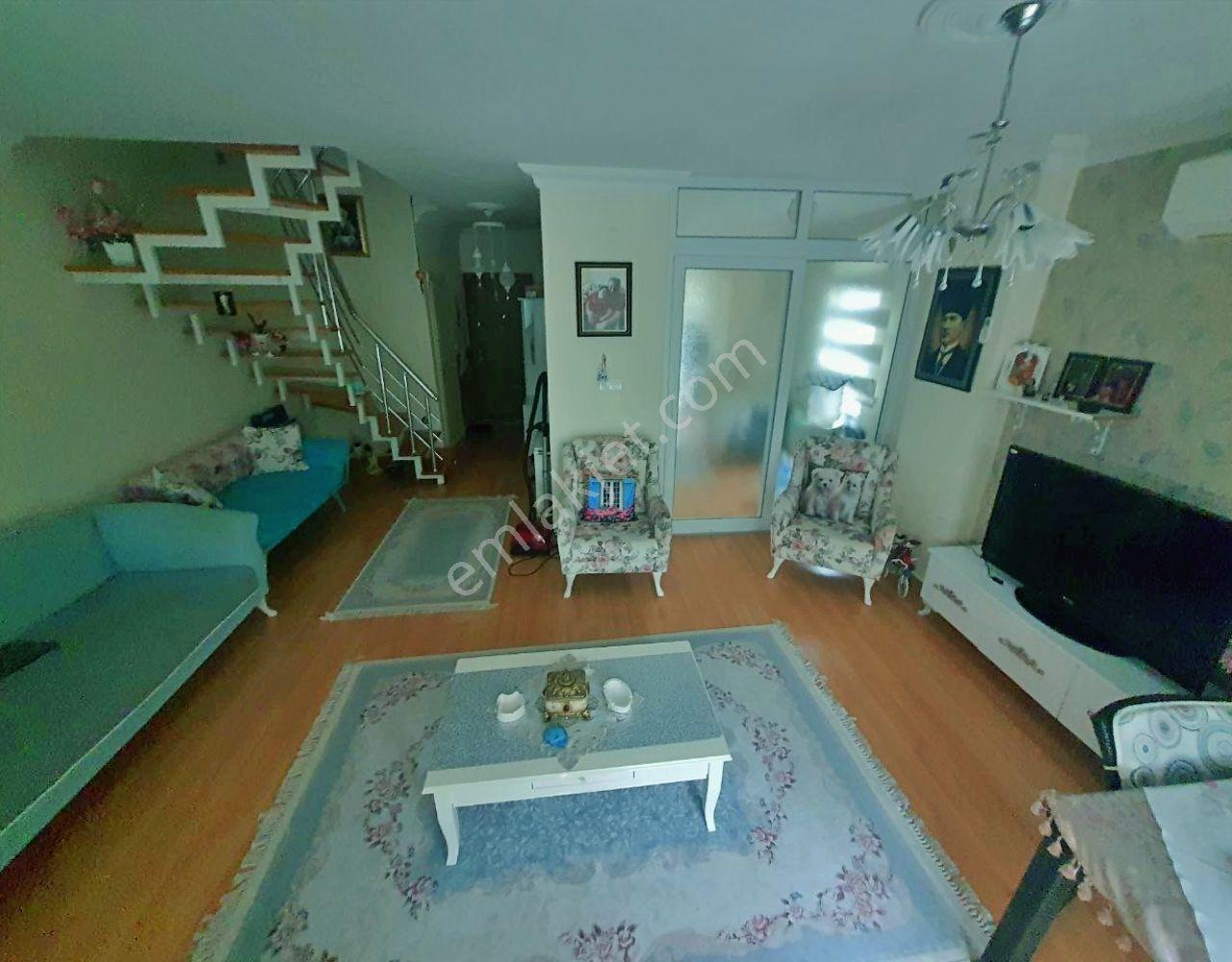 Uytundan Gürede Otoparklı Geniş Bahçeli Kapalımutfaklı 2+1 Villa - Görsel 35