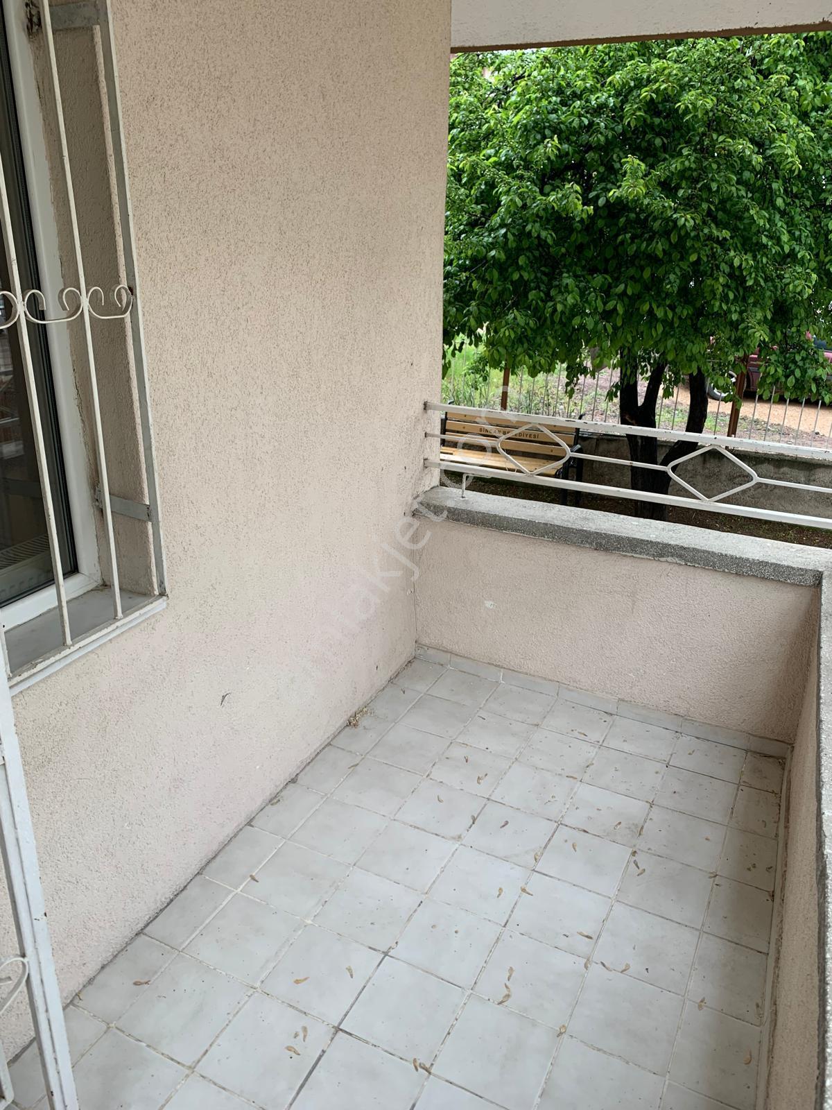 Selçuklu Mahallesi Banka Blokları Yakını Yüksek Giriş 2+1 - Görsel 12