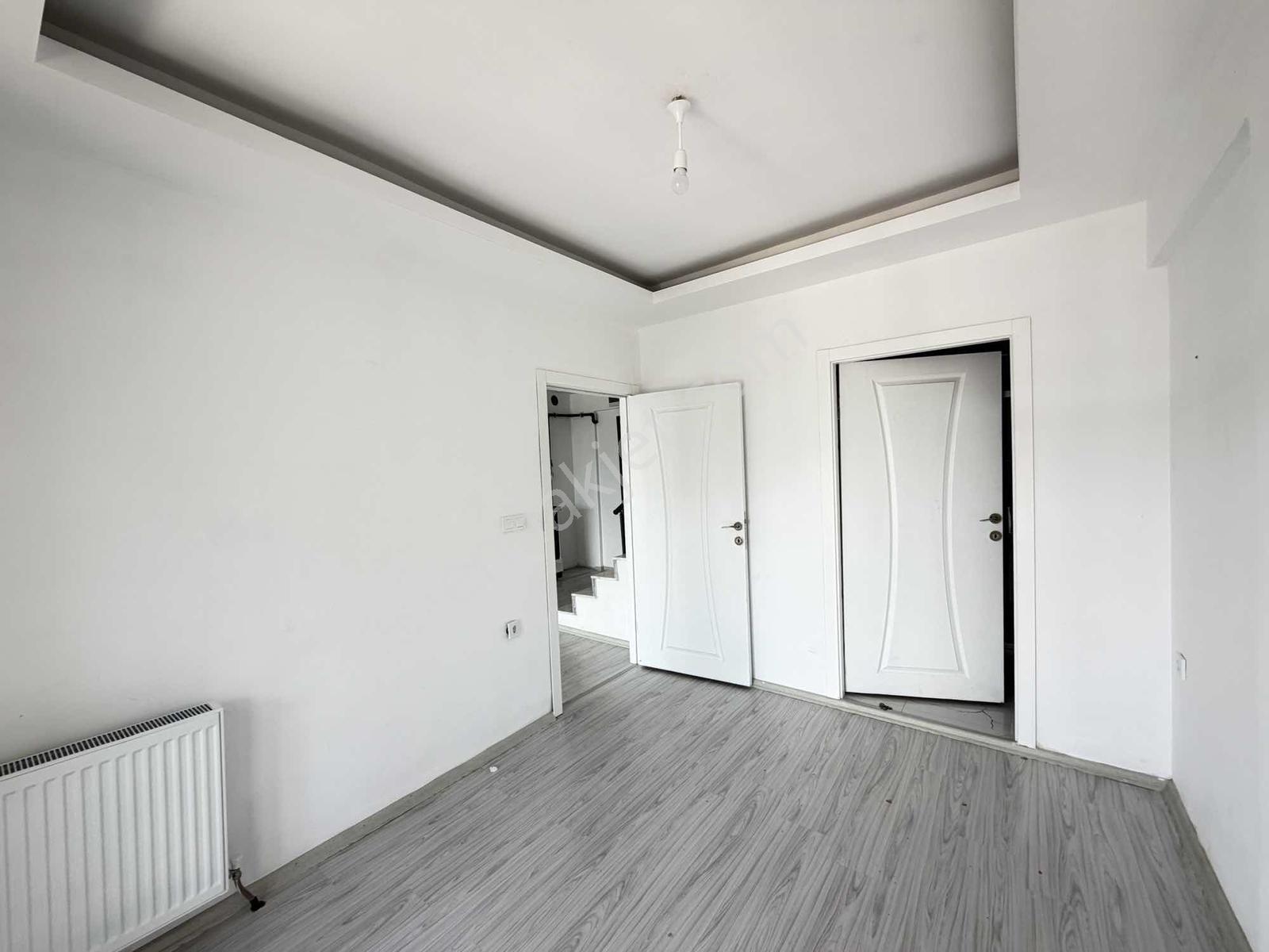 İncek'te Jewel Projesine Komşu 2 Banyolu Kiralık 2+1 - Görsel 16