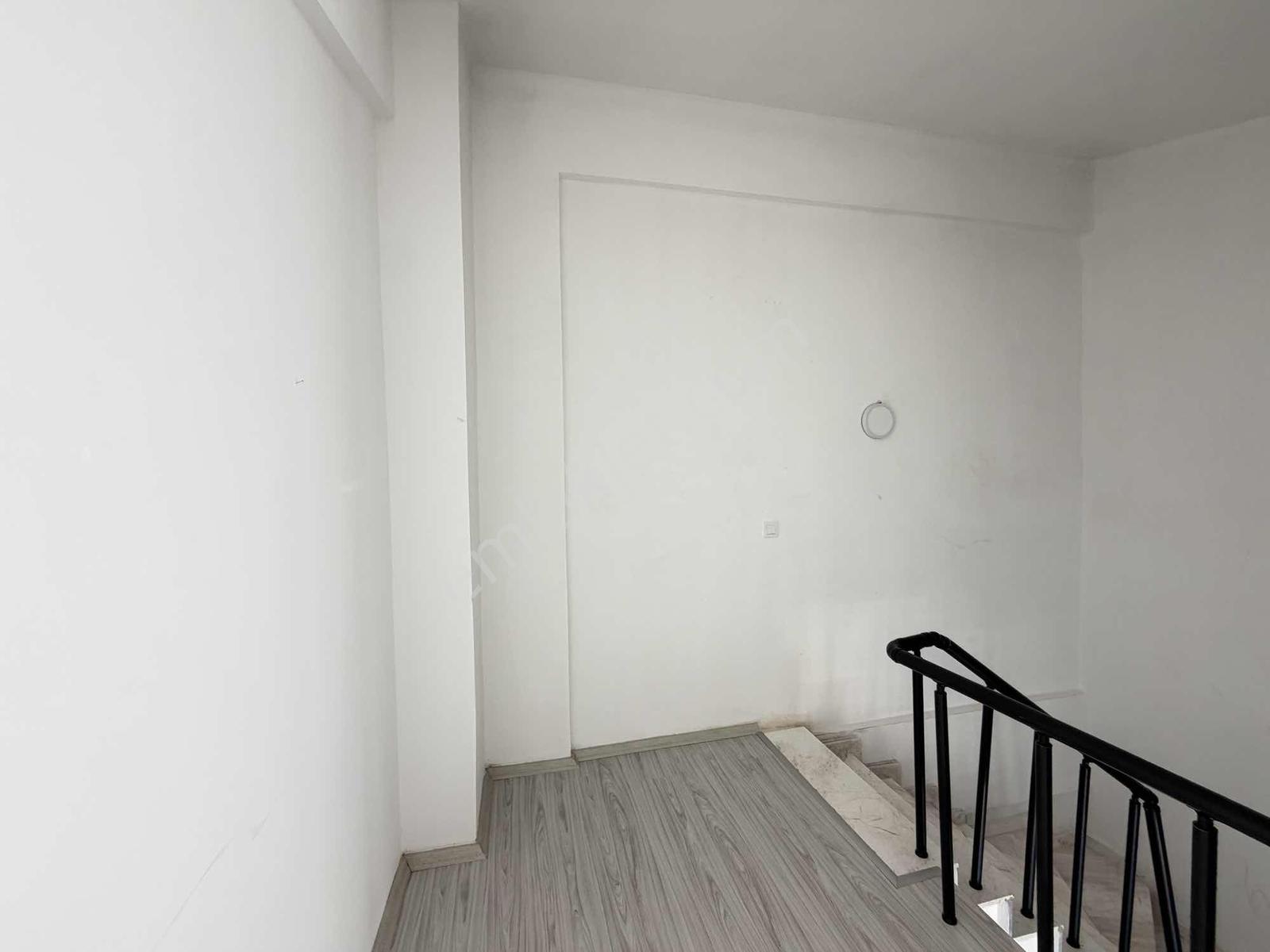İncek'te Jewel Projesine Komşu 2 Banyolu Kiralık 2+1 - Görsel 27
