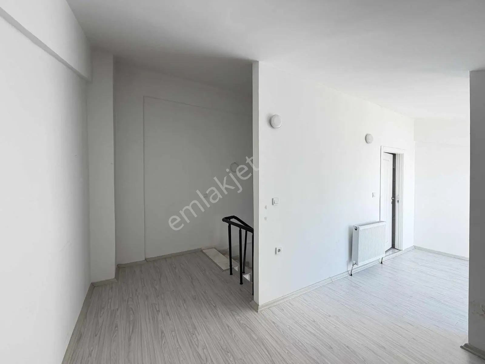 İncek'te Jewel Projesine Komşu 2 Banyolu Kiralık 2+1 - Görsel 28