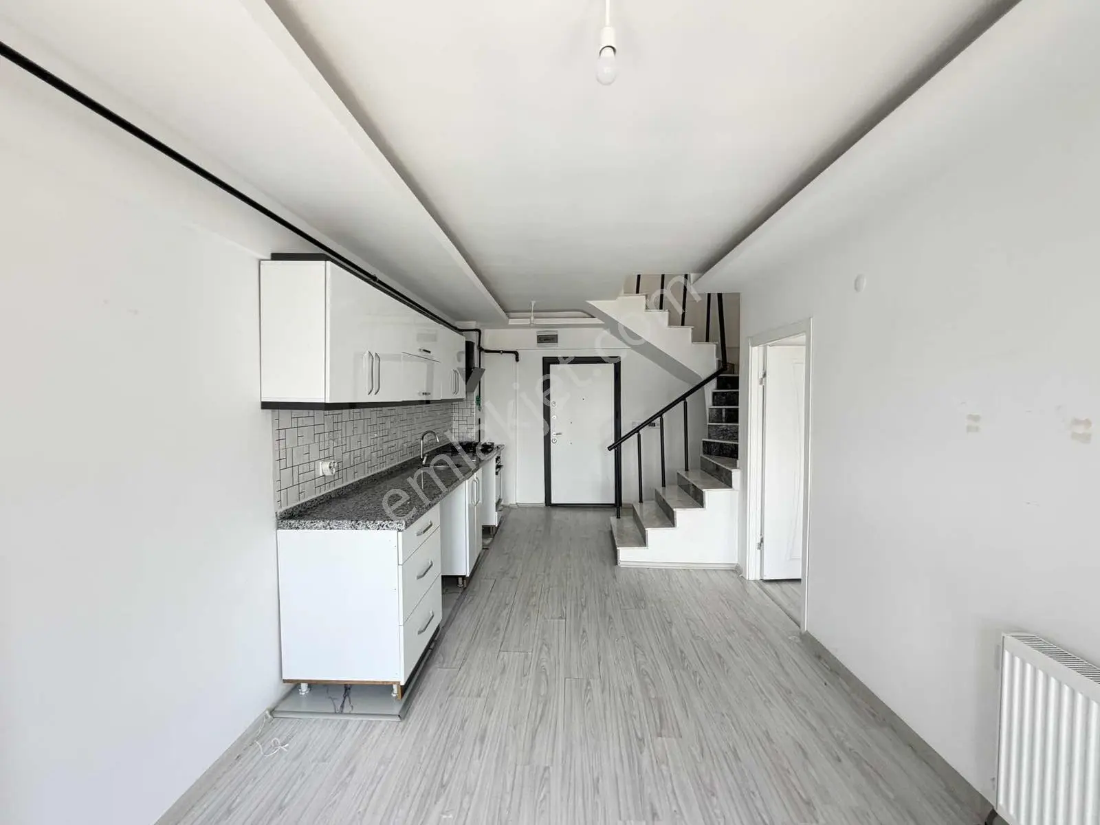 İncek'te Jewel Projesine Komşu 2 Banyolu Kiralık 2+1 - Görsel 33