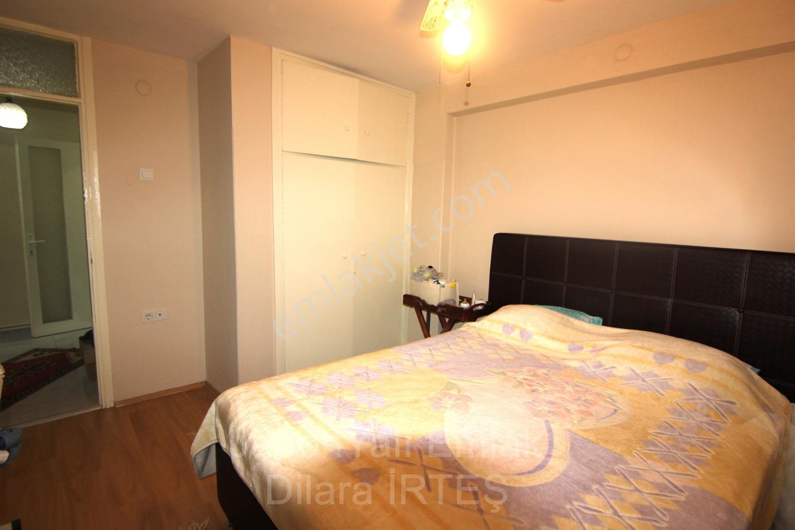Küçükyalıda Deniz Manzaralı Ara Kat Satılık Daire - Görsel 19