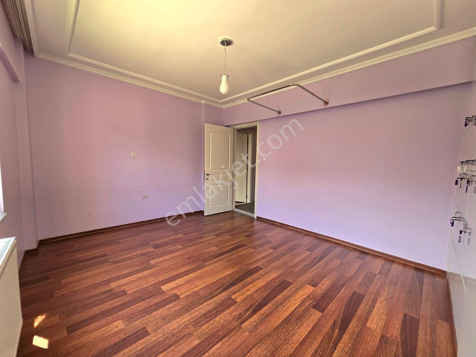 Çamlık Bulvarı'nda 233 M² 3,5+1 Teraslı Ve Kapalı Otoparklı - Görsel 27
