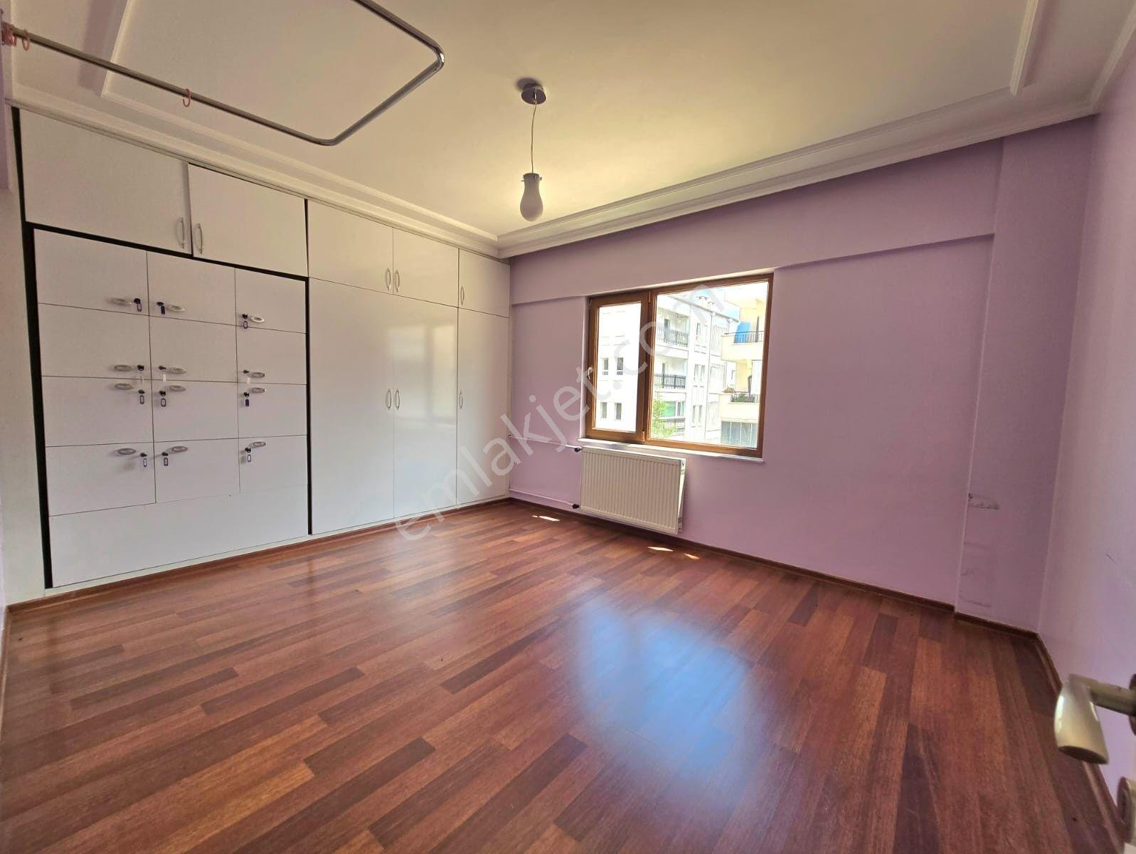 Çamlık Bulvarı'nda 233 M² 3,5+1 Teraslı Ve Kapalı Otoparklı - Görsel 25