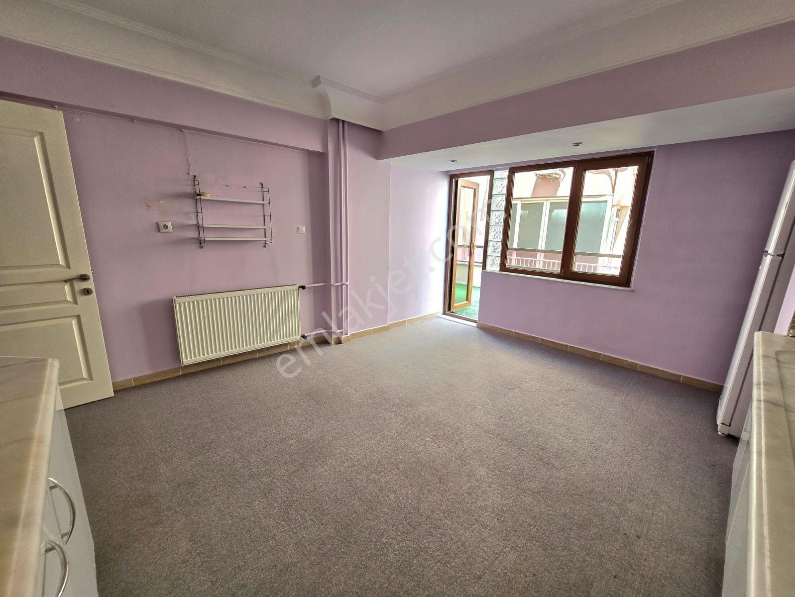 Çamlık Bulvarı'nda 233 M² 3,5+1 Teraslı Ve Kapalı Otoparklı - Görsel 9