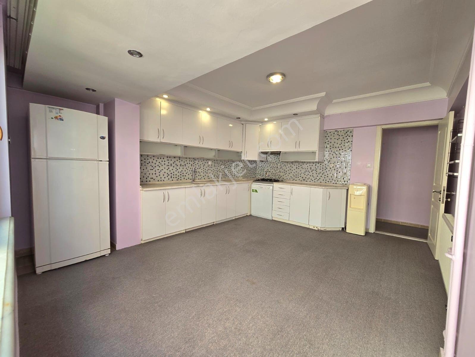 Çamlık Bulvarı'nda 233 M² 3,5+1 Teraslı Ve Kapalı Otoparklı - Görsel 8
