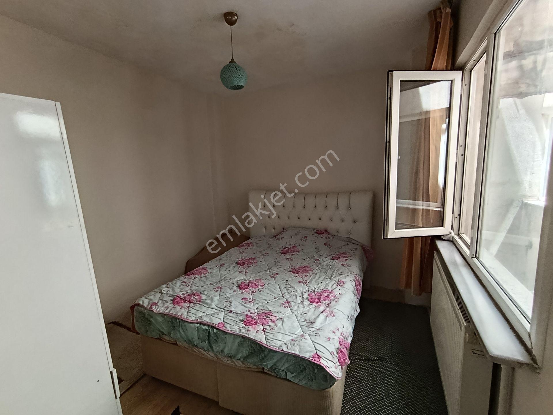 "acil" Gemlik Merkez İstiklal Cad.si Üzerinde 3+1 Satılık Daire - Görsel 10