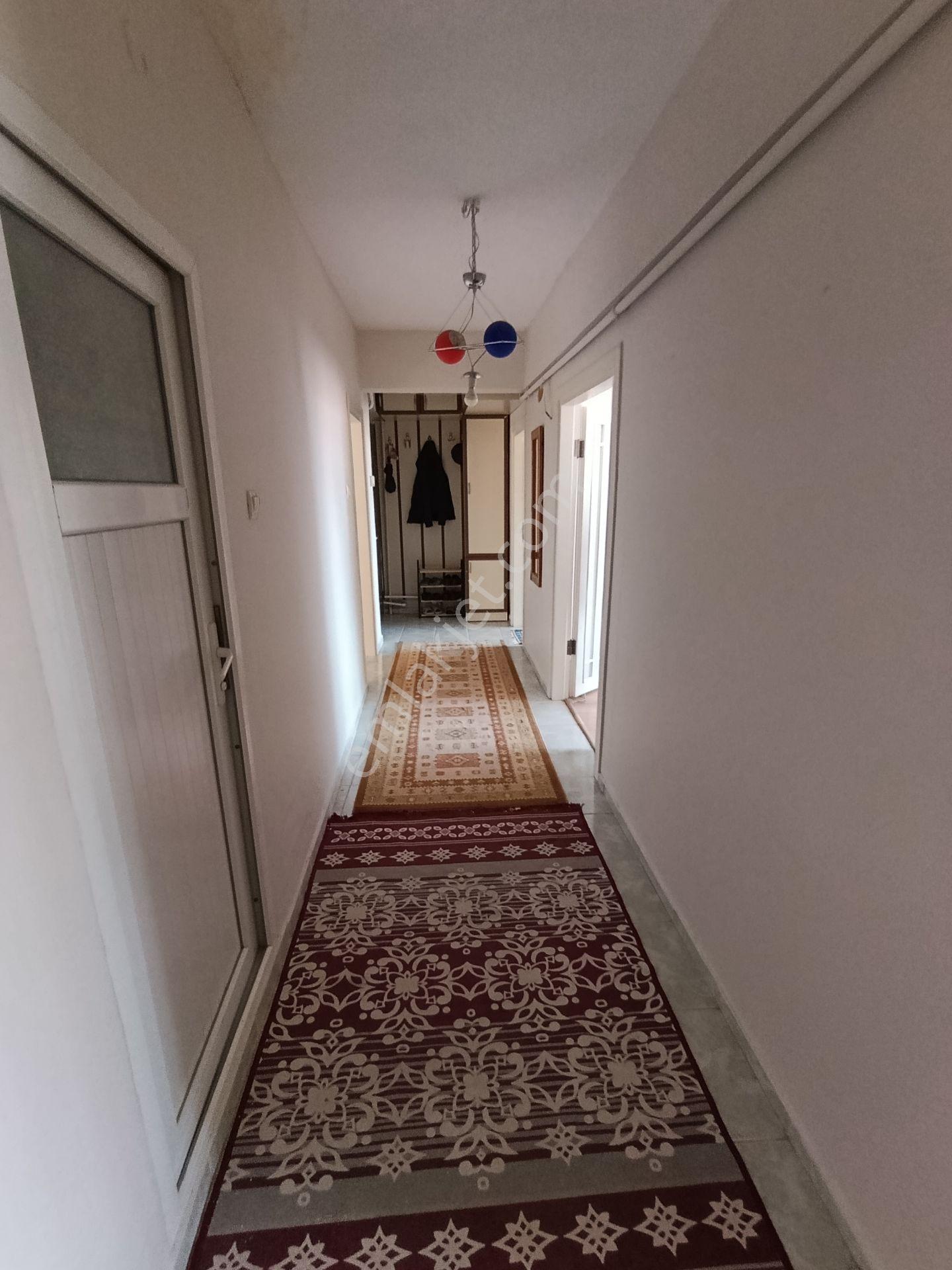 "acil" Gemlik Merkez İstiklal Cad.si Üzerinde 3+1 Satılık Daire - Görsel 18