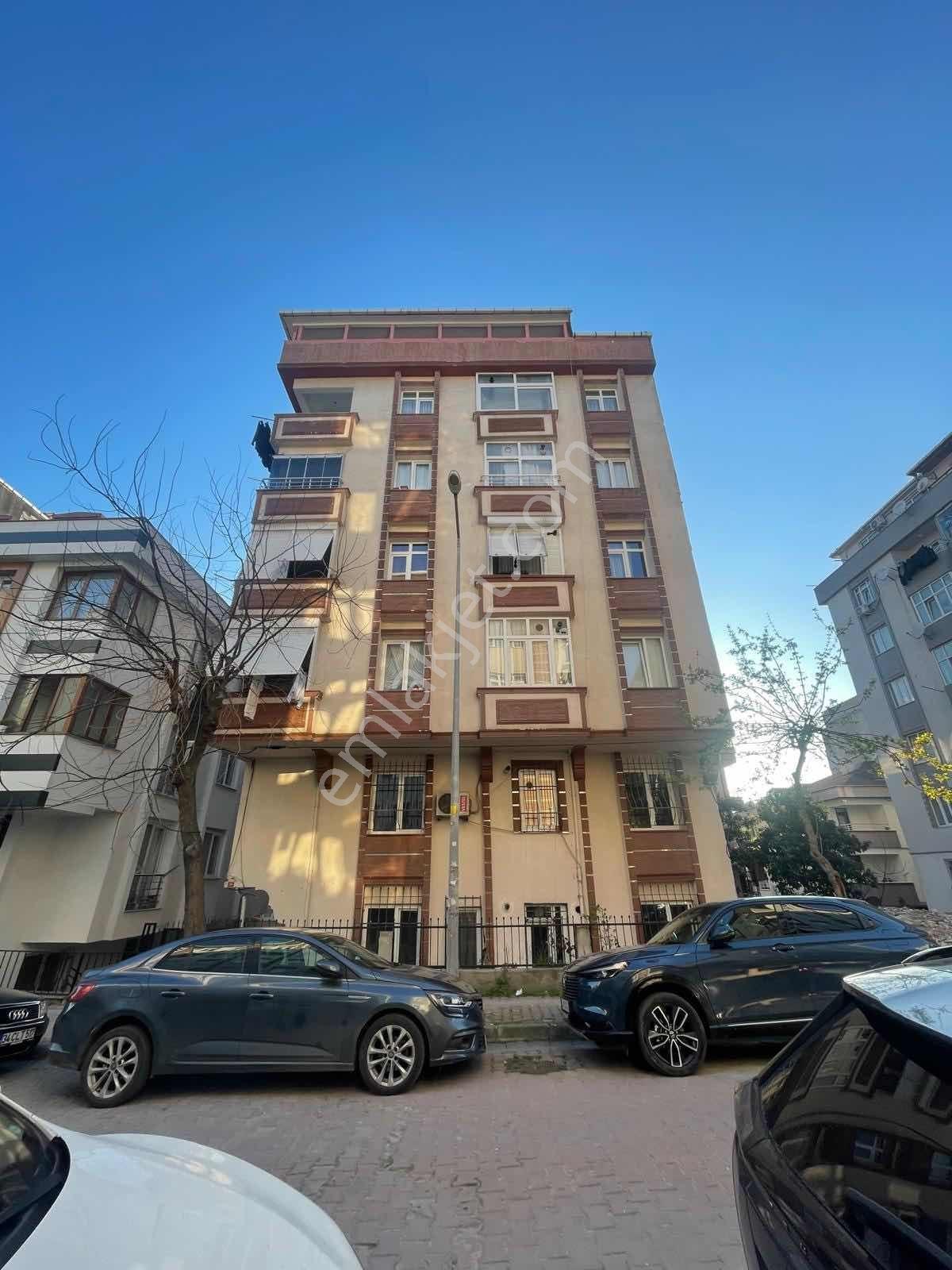Güngören Gençosman Mah. 4+1 220m2 Satılık Daire Kentsele Girecek
