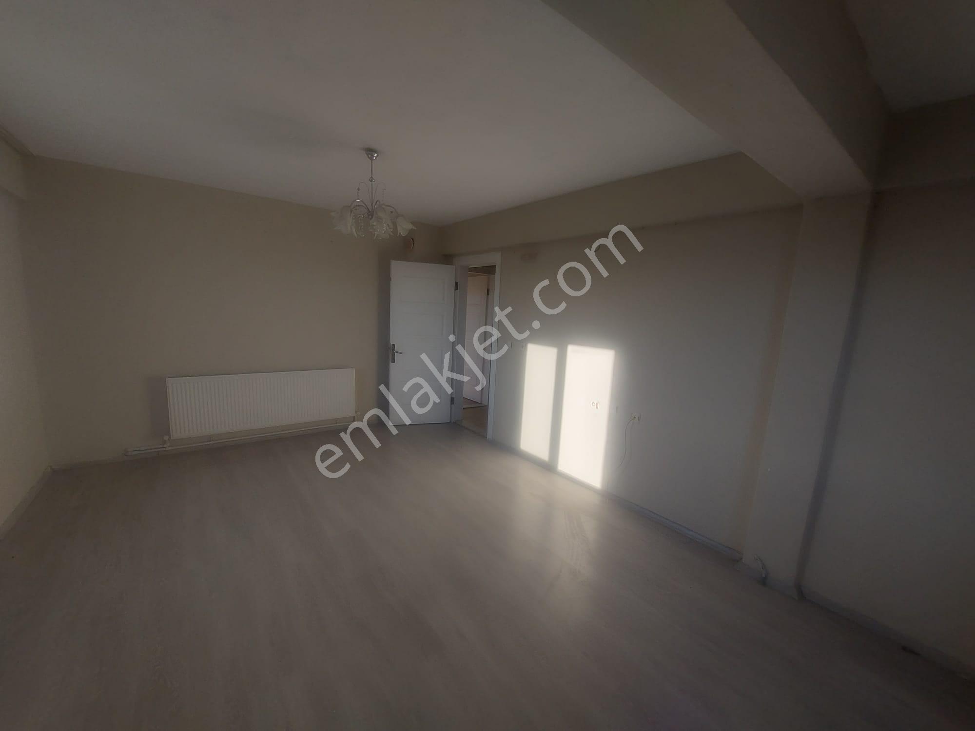 Turpa Lotus'tan Yazıbaşı'nda Geniş 3+1 Kiralık Daire (150m²) - Görsel 25