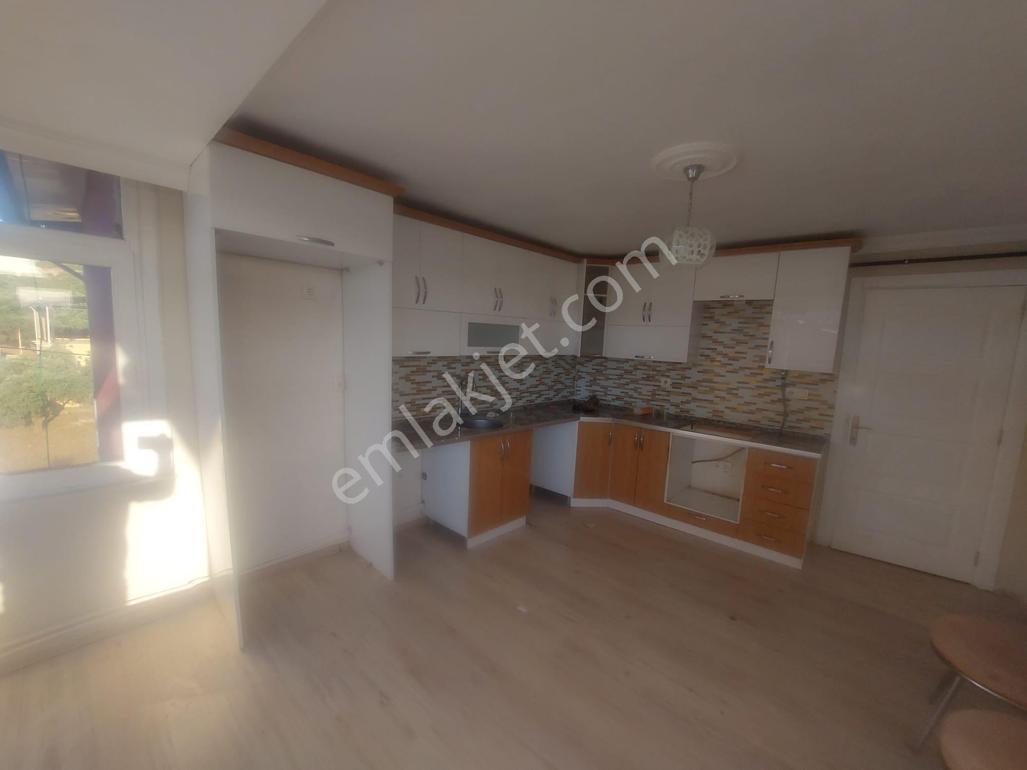 Turpa Lotus'tan Yazıbaşı'nda Geniş 3+1 Kiralık Daire (150m²) - Görsel 12