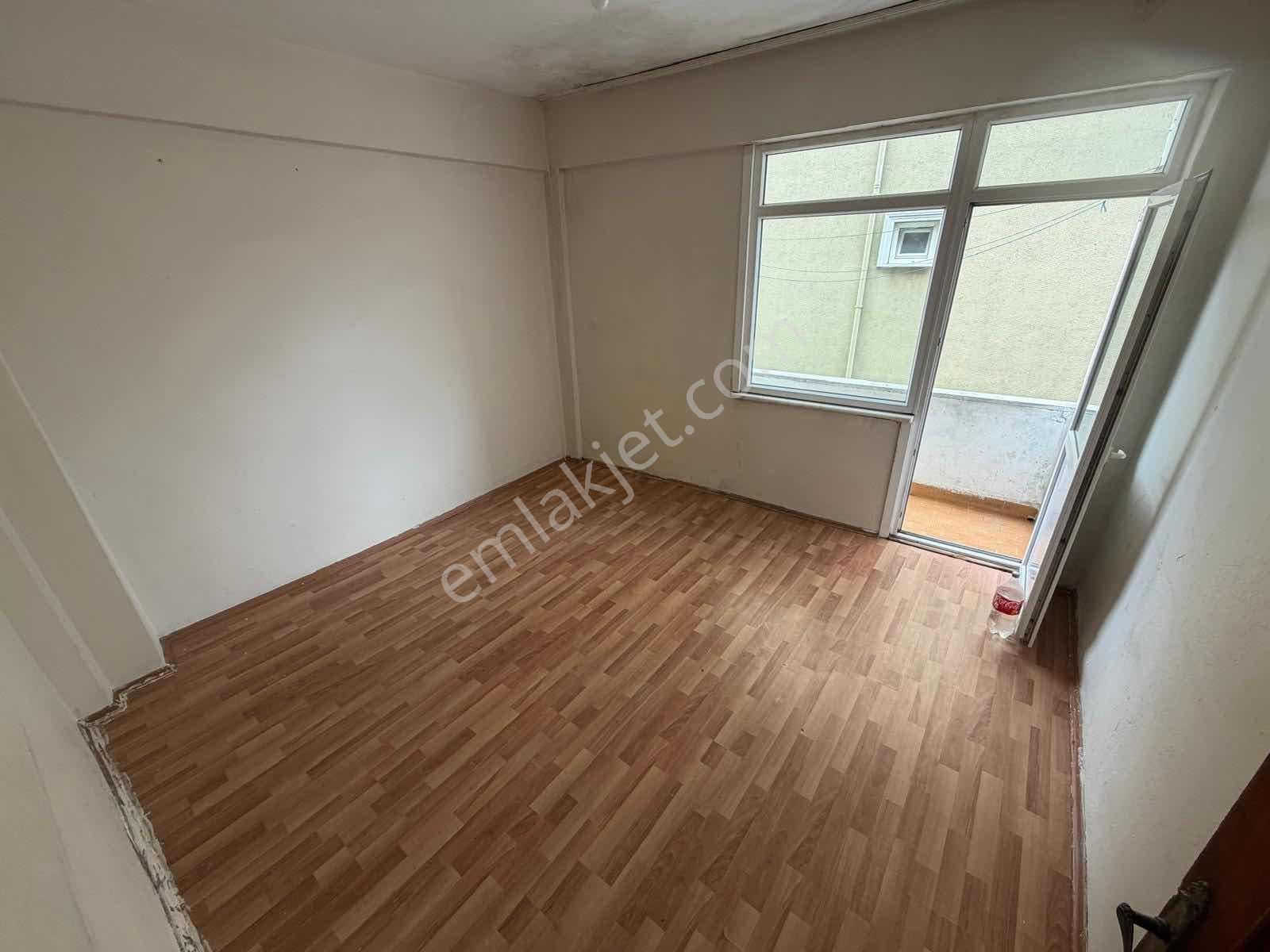 Kartal Orta Mah 2+1 75m2 Kiralık Daire Tadilat Yapılacaktır!! - Görsel 3