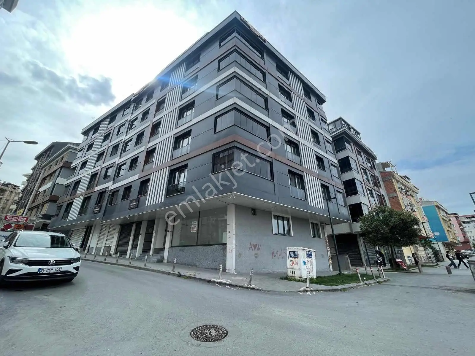 Güngören Merkez Mh Yeni Binada Satılık 2+1 Daire - Görsel 2