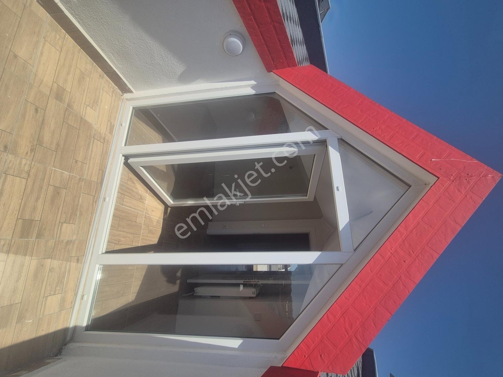 Silivri Sahilde Deniz Manzaralı Kiralık Sıfır Dubleks Daire - Görsel 10