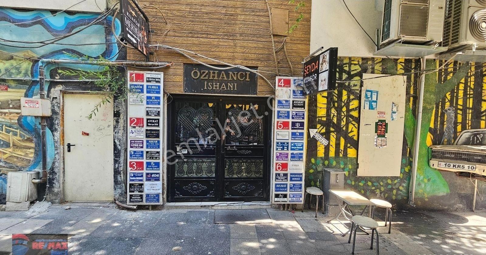 Re/max İnci'den Çarşı Merkezde Kiralık 2+1 Ofis/büro - Görsel 3